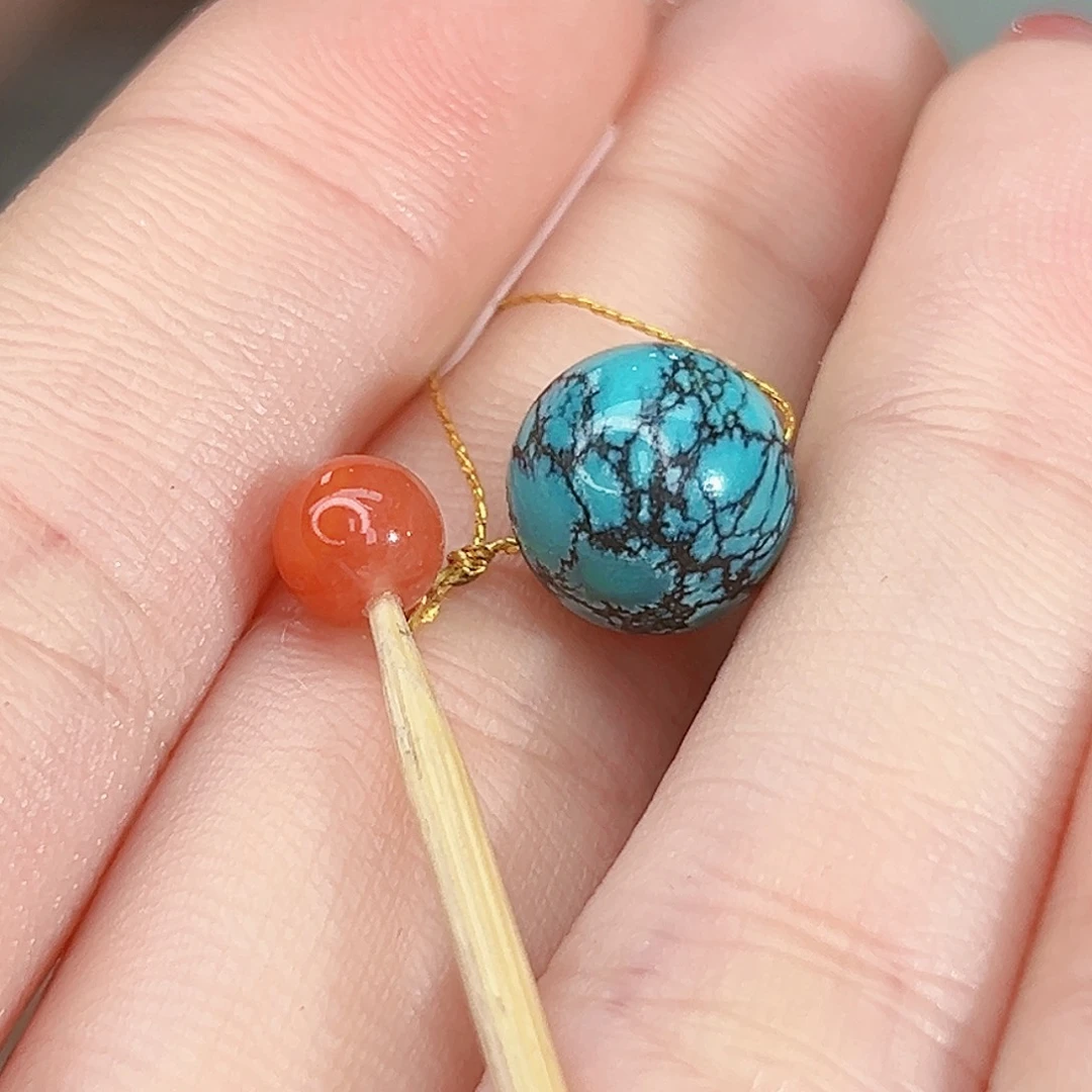 南红玛瑙未镶嵌珠宝奇石