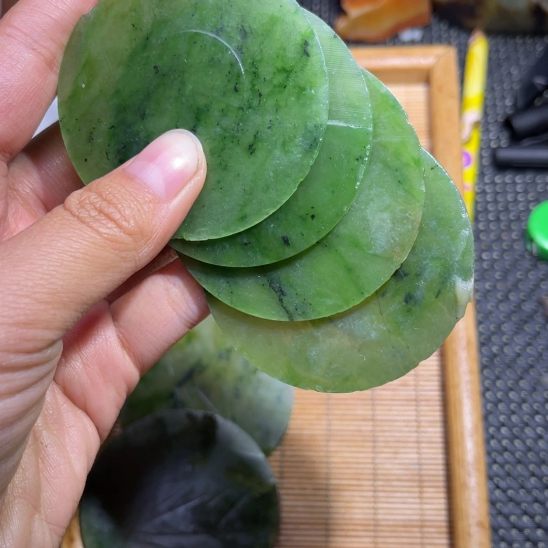 未镶嵌和田玉珠宝半成品