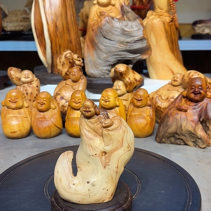 柏木太行崖柏弥勒佛