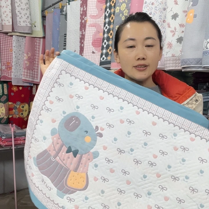 棉特价绿色快乐熊