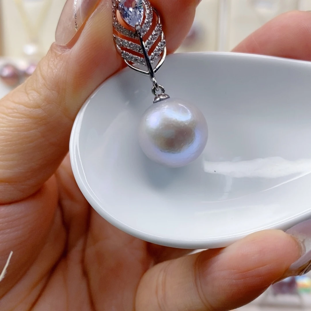 淡水珍珠吊坠(赠链)合金