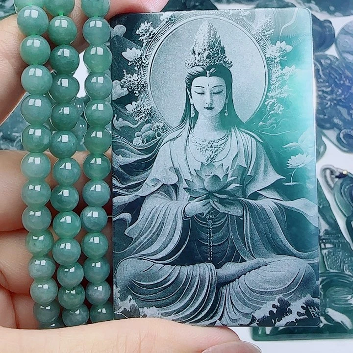 翡翠未镶嵌颈饰多样性发货天然的A货翡翠