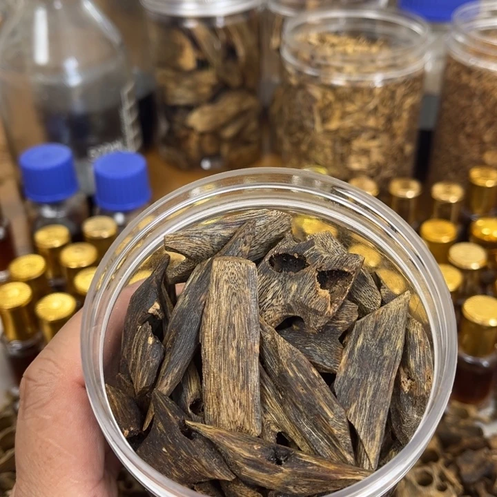 绿奇楠绿奇楠沉香薰香料25克