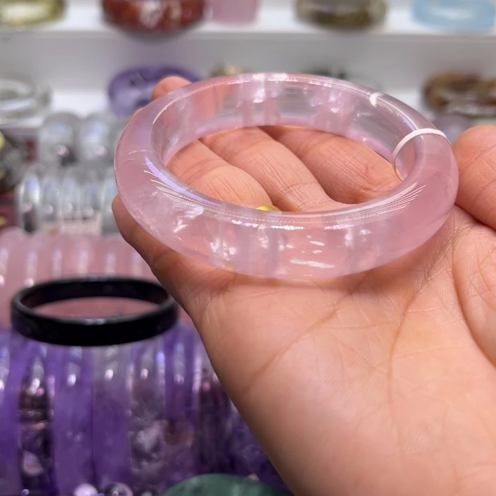 水晶手镯未镶嵌57口