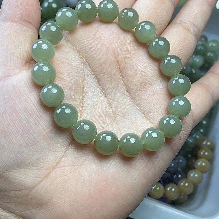颈饰未镶嵌和田玉卡10