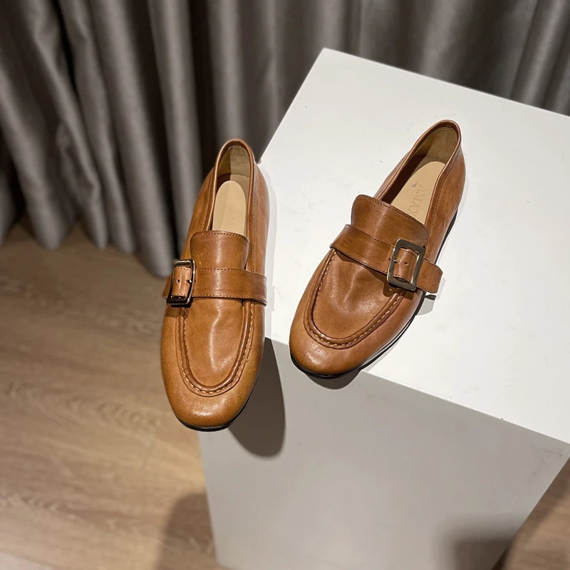 高档乐福鞋女平底马皮欧美复古单鞋皮带扣圆头百搭新款真皮鞋子潮