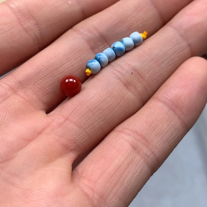 南红玛瑙配饰未镶嵌