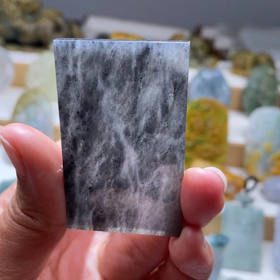 定制翡翠未镶嵌何*泉无事牌