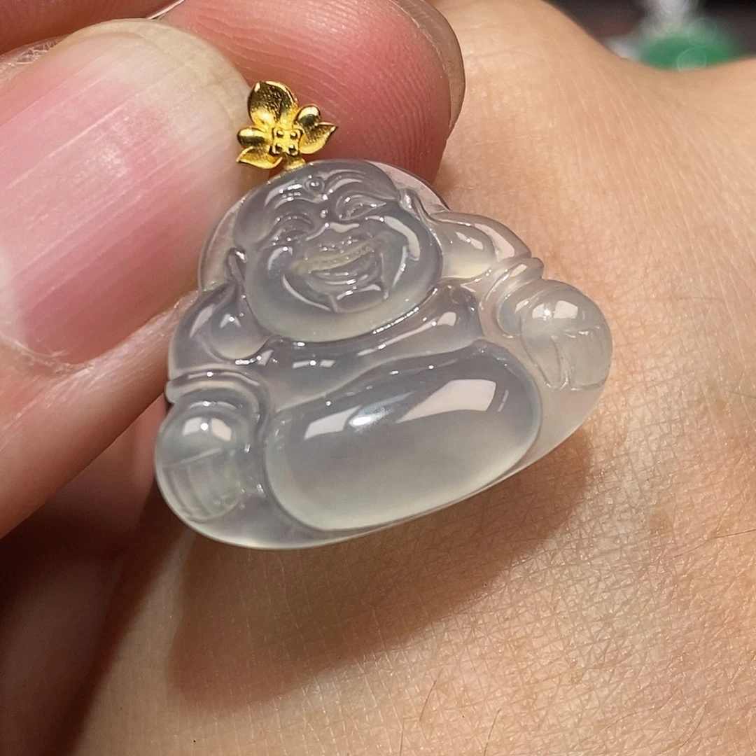 翡翠18K金镶嵌颈饰佛公