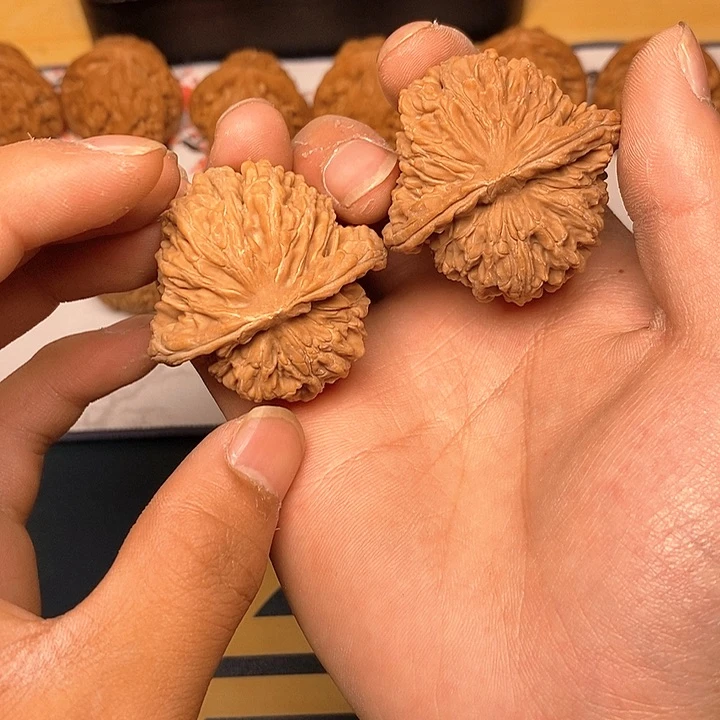 文玩核桃把件44全品四座楼