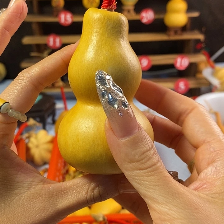 M***o好喜欢你这个样子真的好好笑