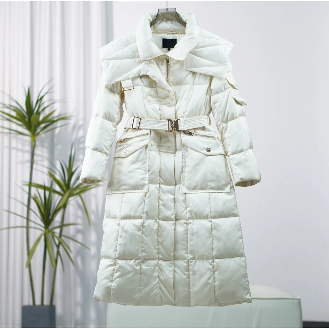 朗S系列  F056 女装冬时尚长款羽绒服杏仁米8Q523Y147
