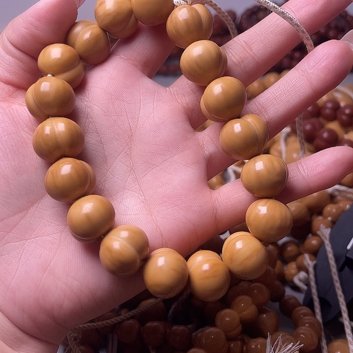 猴头核桃手串16尺寸镜面柯基屁桃手持全品无暇