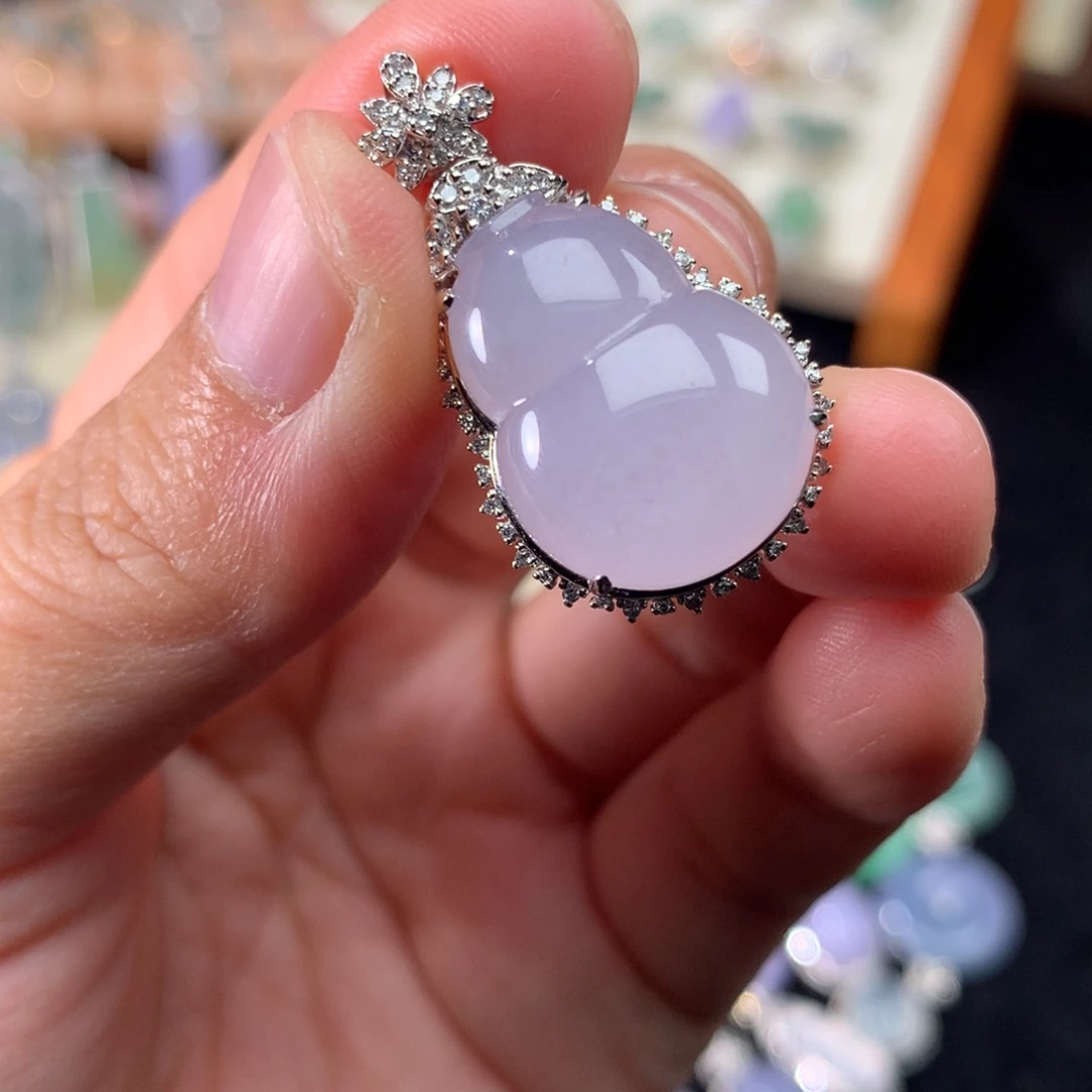 吊坠(不含链)18K金镶嵌翡翠