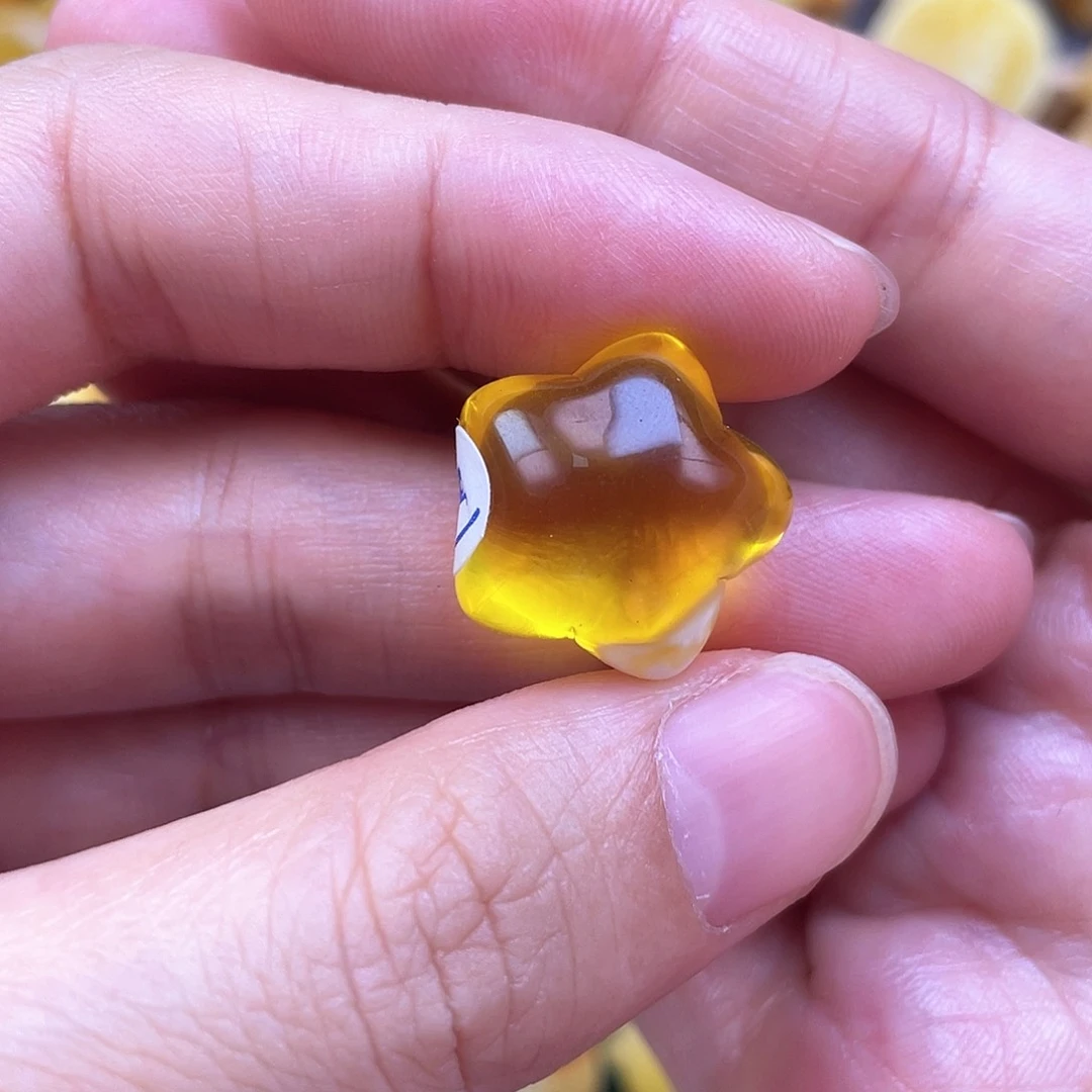 未镶嵌琥珀裸石蜜蜡