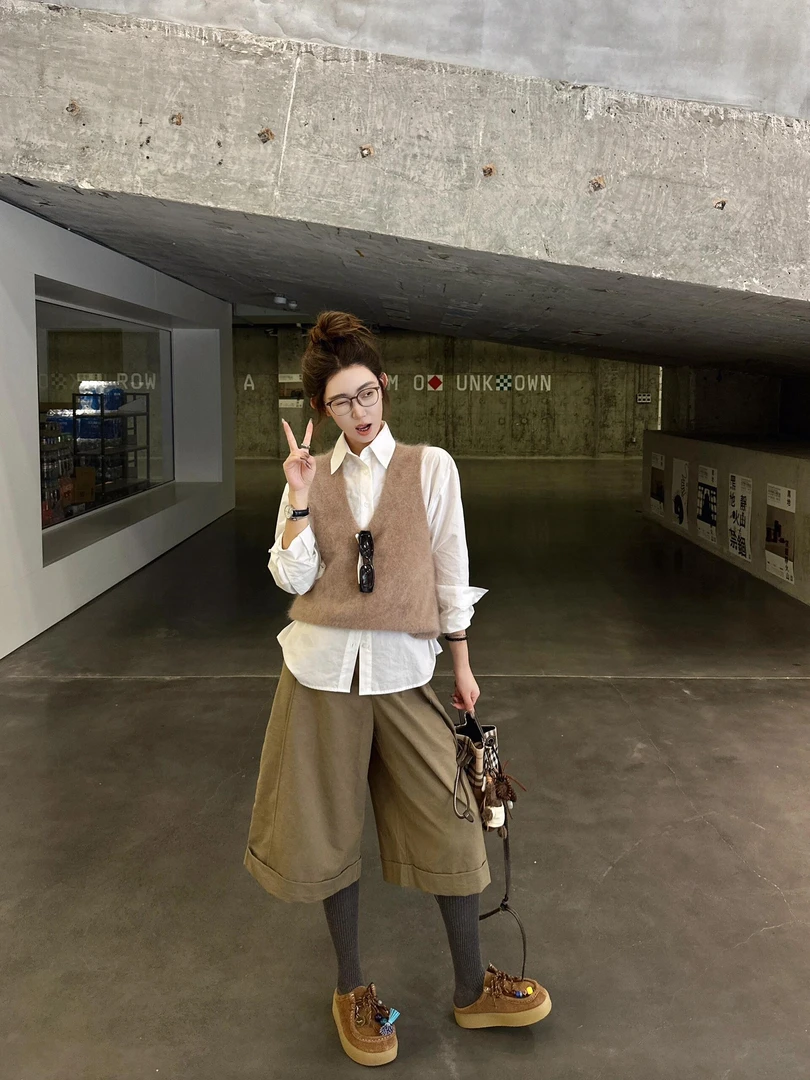 2025秋季新款针织马甲女慵懒风软糯叠穿背心无袖上衣百搭阔腿裤