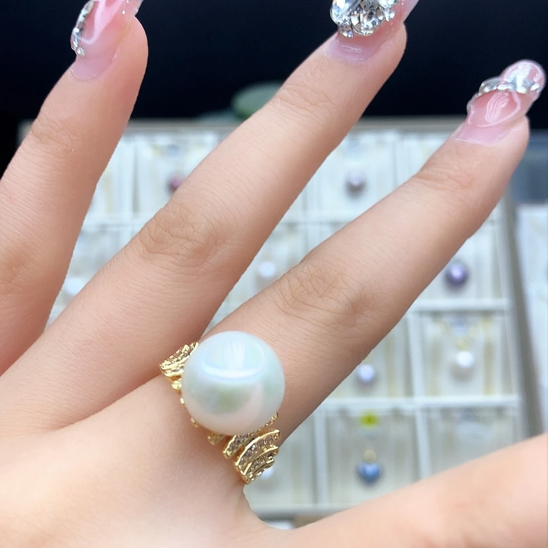 淡水珍珠颈饰合金