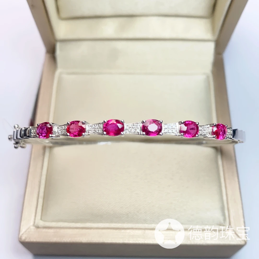 18K金镶嵌无烧红宝石手镯