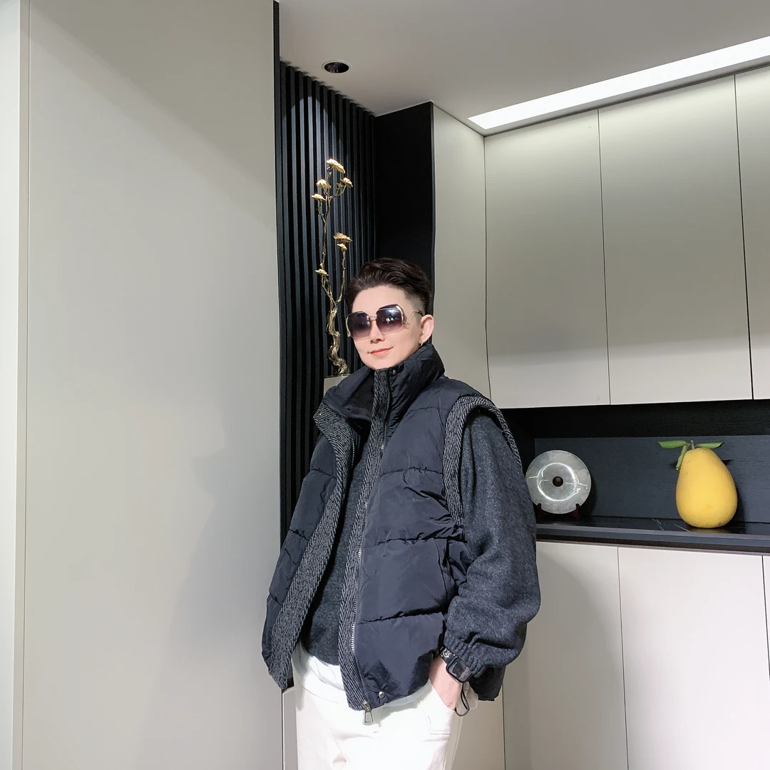 【六哥原创】设计款潮流百搭冬季网红女款休闲百搭宽松马甲外套691