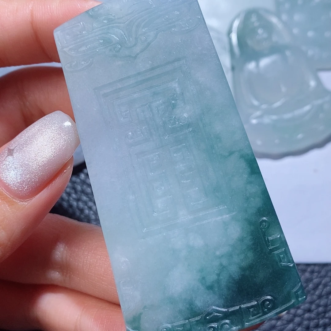 定制翡翠未镶嵌毛货付款后确认抛光