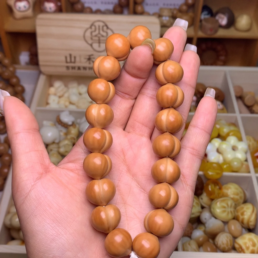 吊坠猴头核桃15加手工柯基肥臀手持