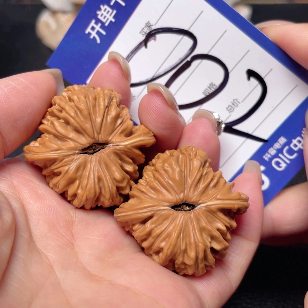 吊坠文玩核桃002号 39尺 四座楼 福利