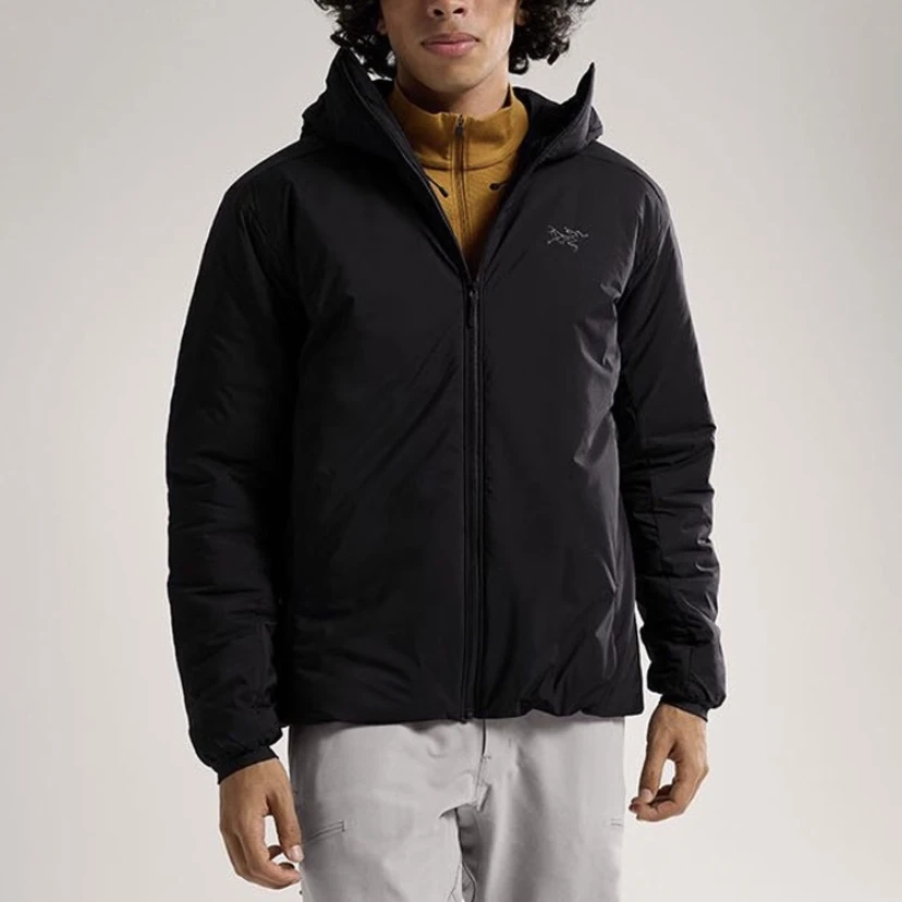 99新 ARC'TERYX/始祖鸟 4015/SS23 黑色Logo刺绣连帽棉服外套/M码