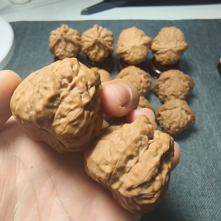 吊坠文玩核桃尖微修板正小蛤蟆