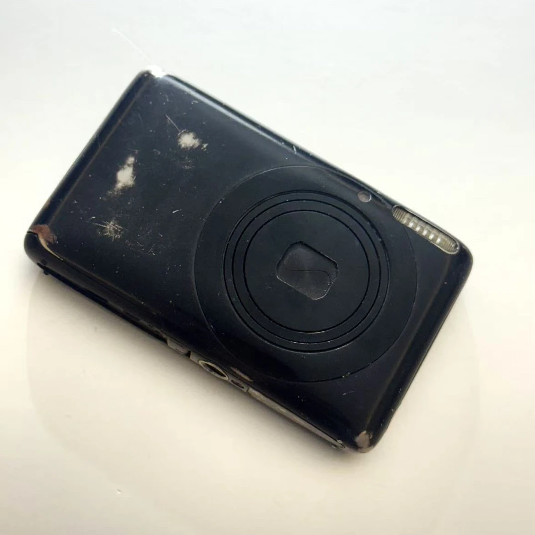 9新 Canon/佳能 ixus130机皇 1400万像素网红机