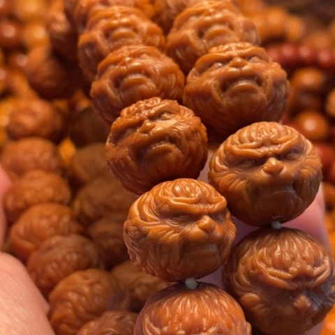 手串猴头核桃天****C舞台