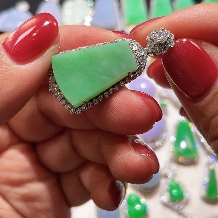 翡翠银S925镶嵌颈饰