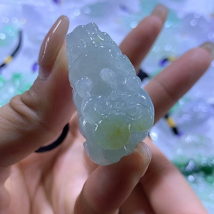 翡翠未镶嵌颈饰天然翡翠A货吊坠