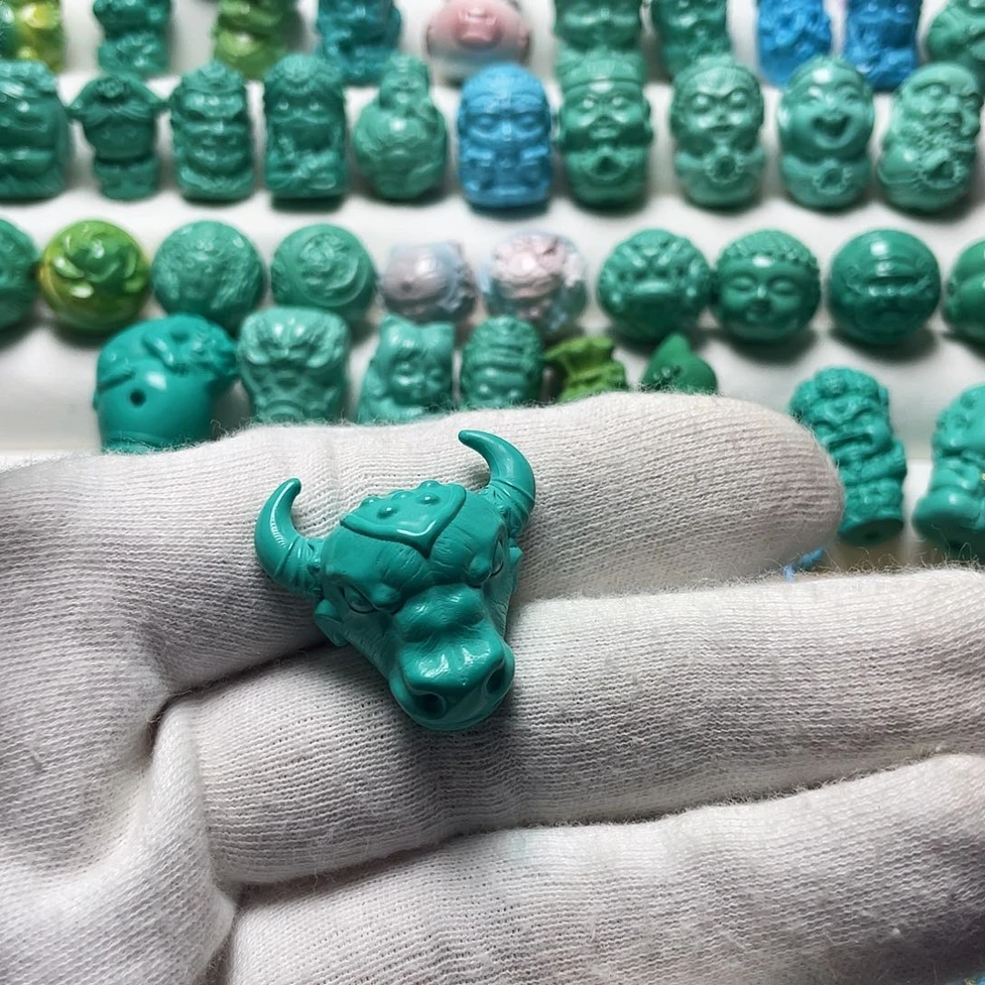 手工雕刻配珠牛头