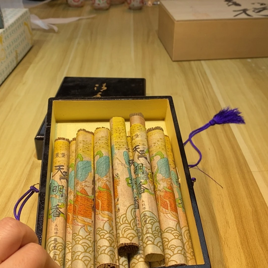 夏*易雅集工艺品有限公司