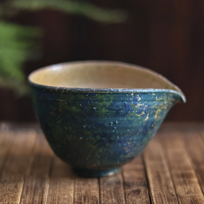 青底豆蔻金撇口公杯（观山色0020）