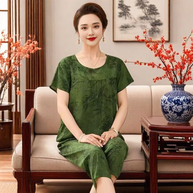 C15妈妈装夏季薄款2025新款女士棉绸家居服套装中老年人短袖两件