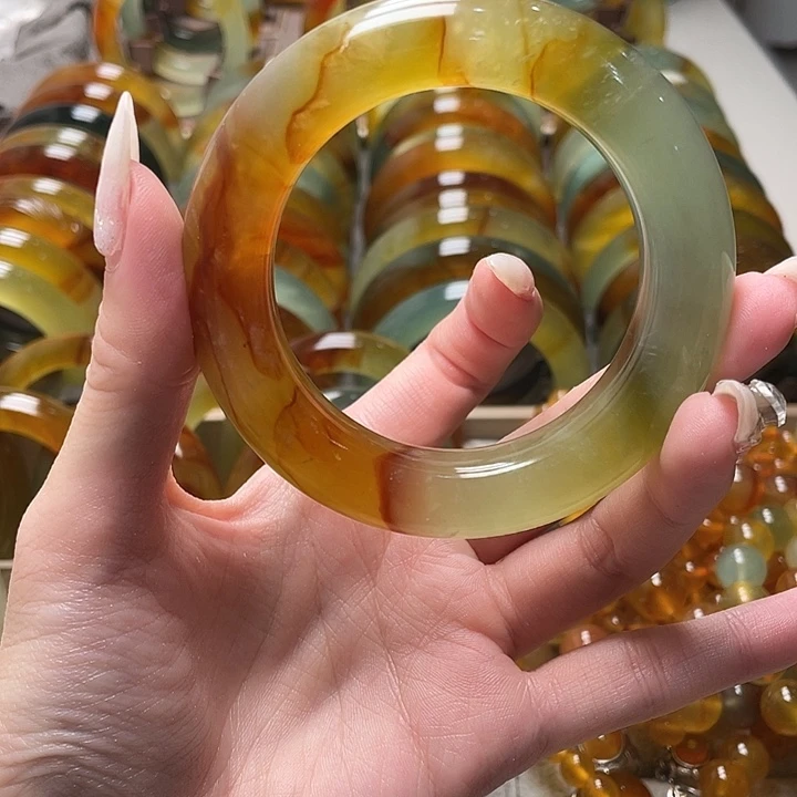 蛇纹石玉未镶嵌手镯54.6