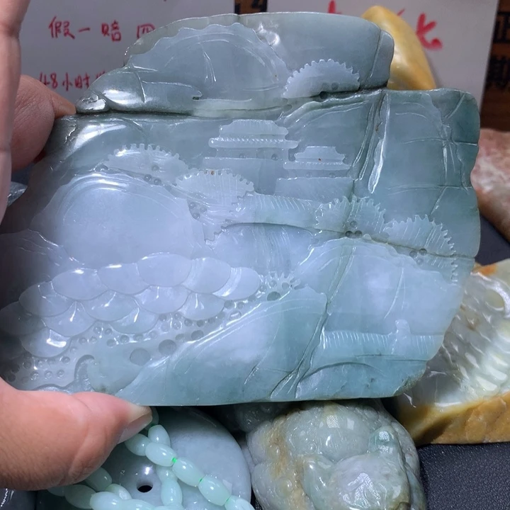 翡翠未镶嵌颈饰保真天然A货翡翠