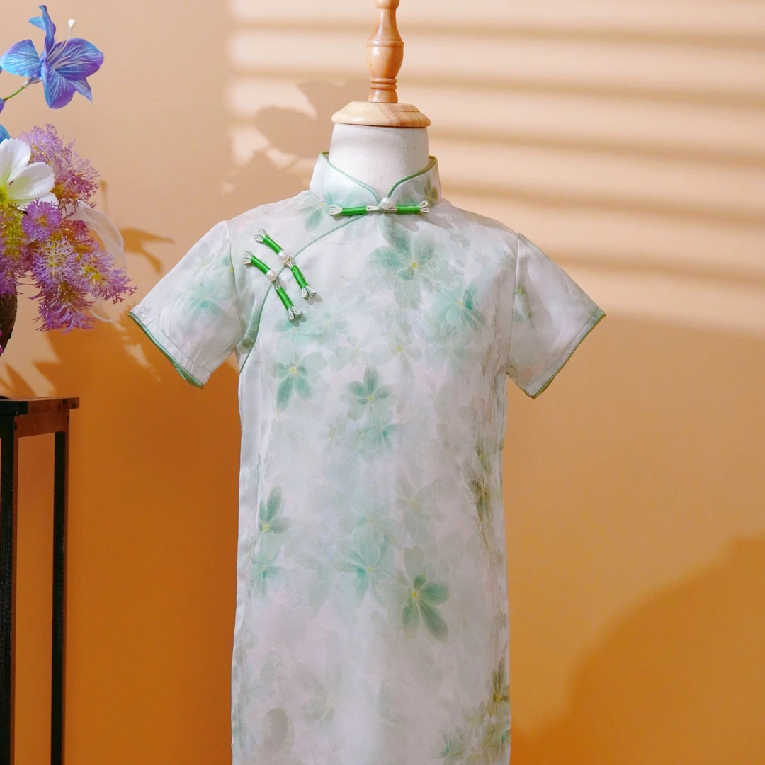 【228】青萝夏季女童缎面旗袍气质复古薄款国风印花小女孩仙女