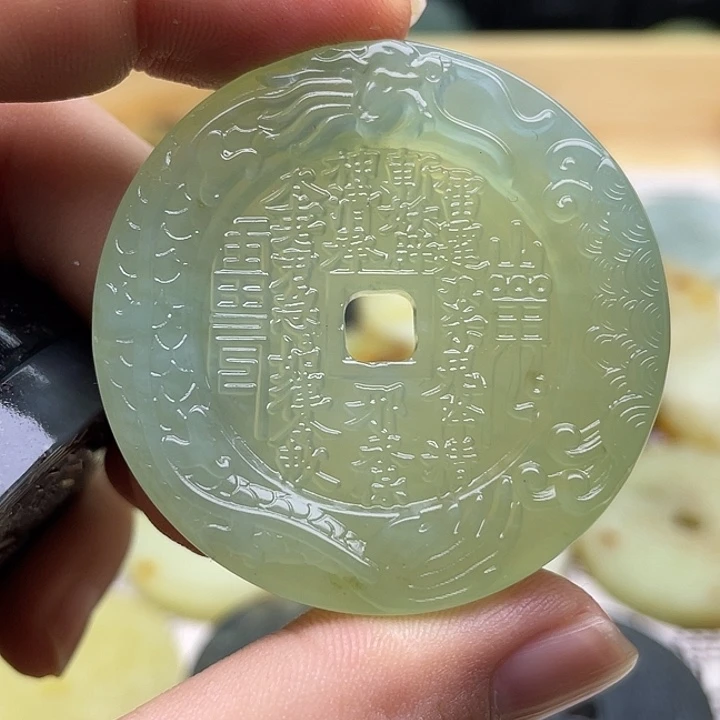 蛇纹石玉挂件未镶嵌林*