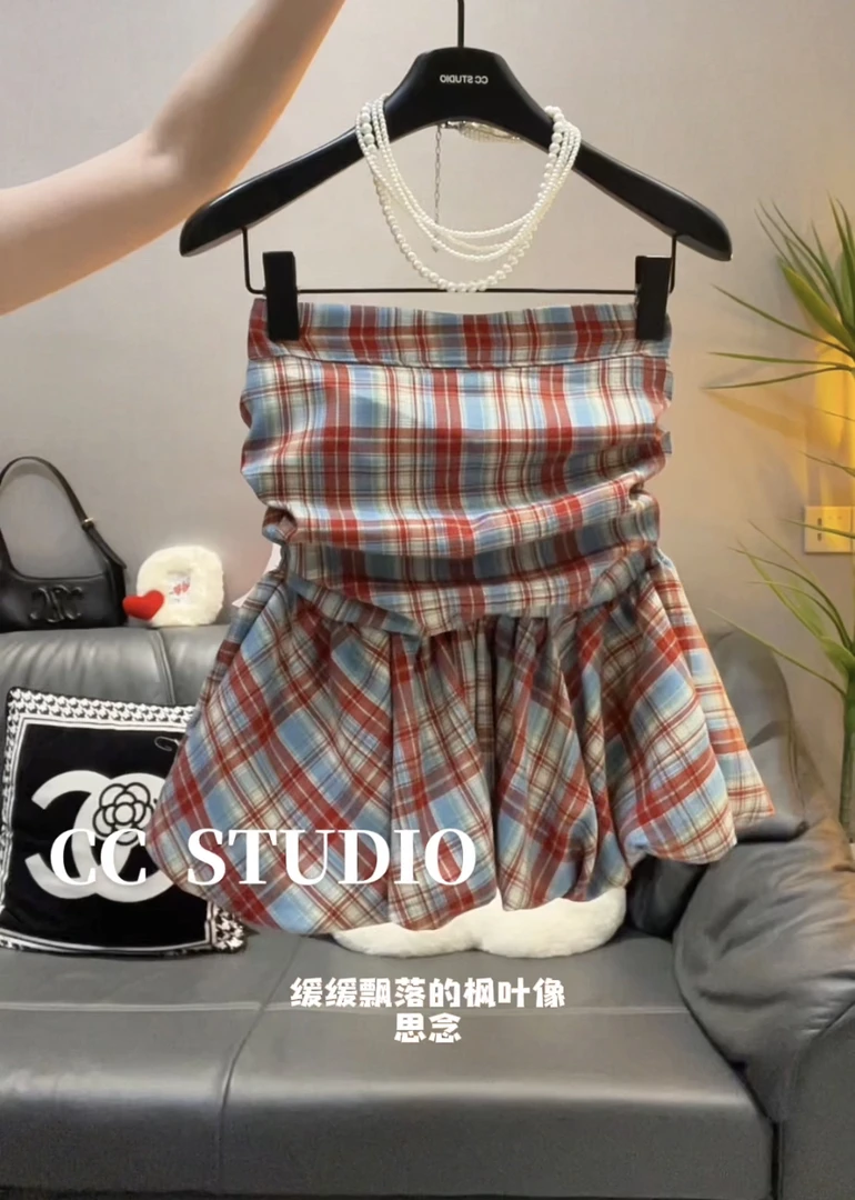 2025年夏季新款韩版百搭纯欲格纹花苞下摆抹胸背心修身收腰上衣女