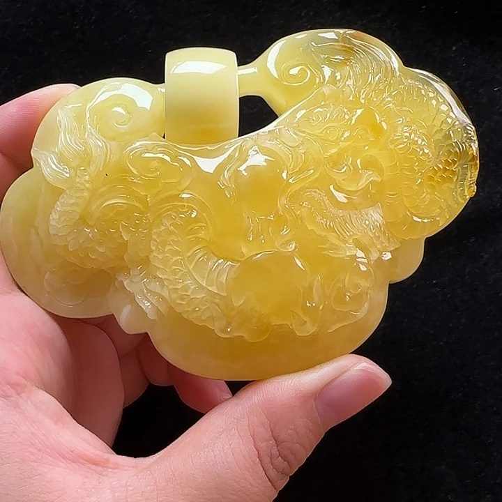 未镶嵌蜜蜡珠宝奇石