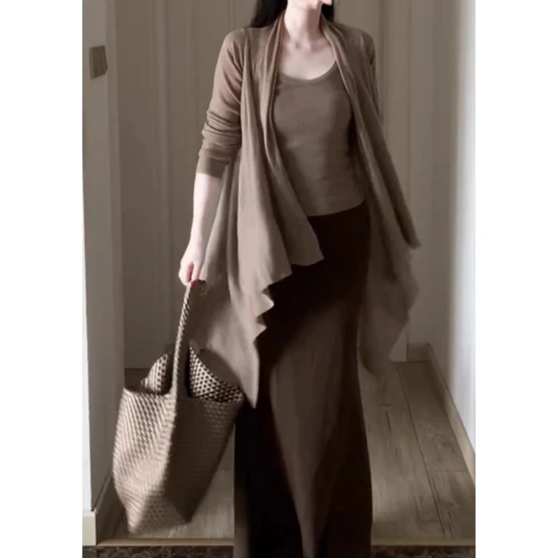 2025超火ootd穿搭一整套早秋季女装针织开衫叠穿吊带上衣两件套装