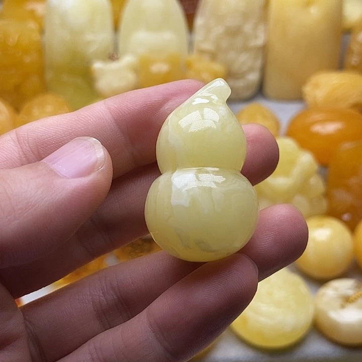 琥珀颈饰未镶嵌琥珀蜜蜡吊坠