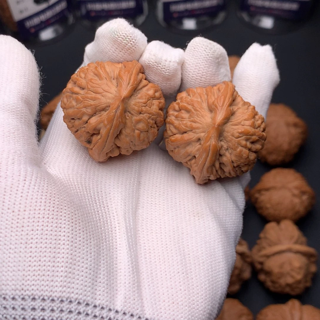 文玩核桃吊坠?****?36莲花