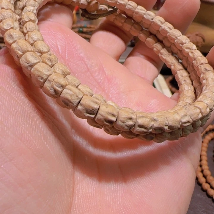 柏香籽/百香籽吊坠方块