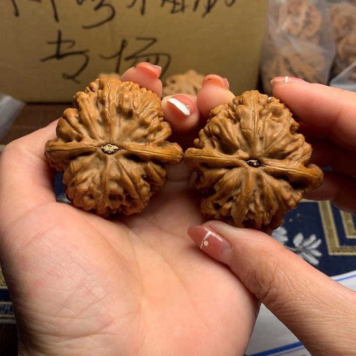 吊坠文玩核桃风*粗筋