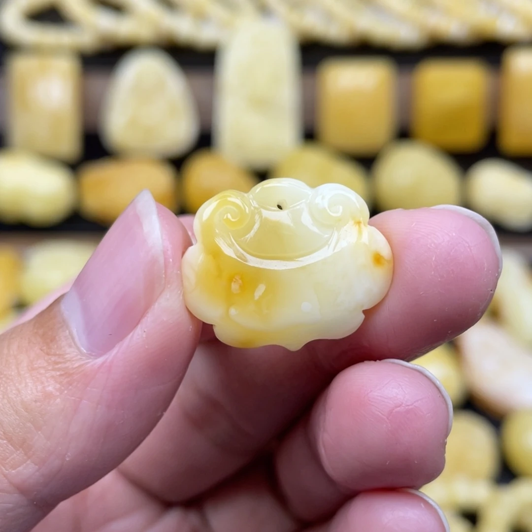 琥珀未镶嵌裸石琥珀蜜蜡