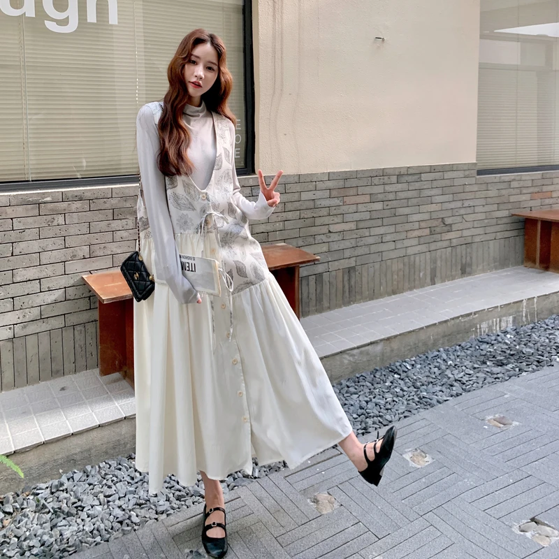 温柔风撞色拼接扎染连衣裙套装女秋季新款立领打底衫背心裙两件套
