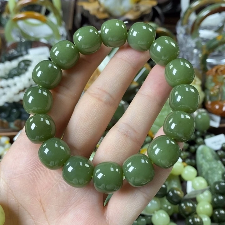 透闪石质玉手串未镶嵌